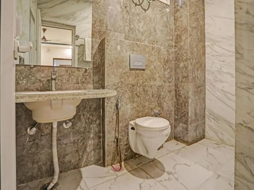 Нойда: Hotel Noida Grand