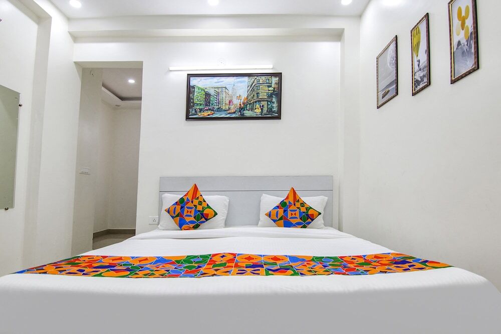 Нойда: Fabhotel Indigo
