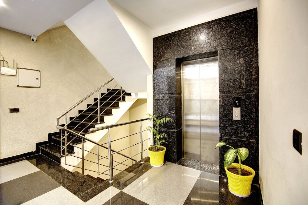 Гуруграм: 360 Degree Hotel