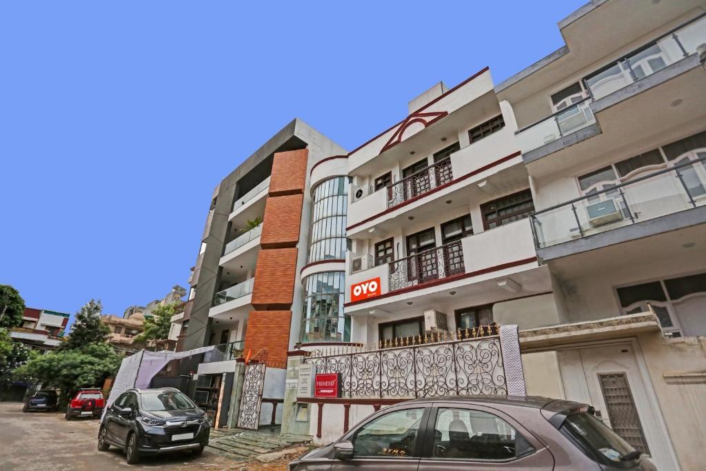 Гуруграм: OYO Hotel Primero Near Aravali Biodiversity Park
