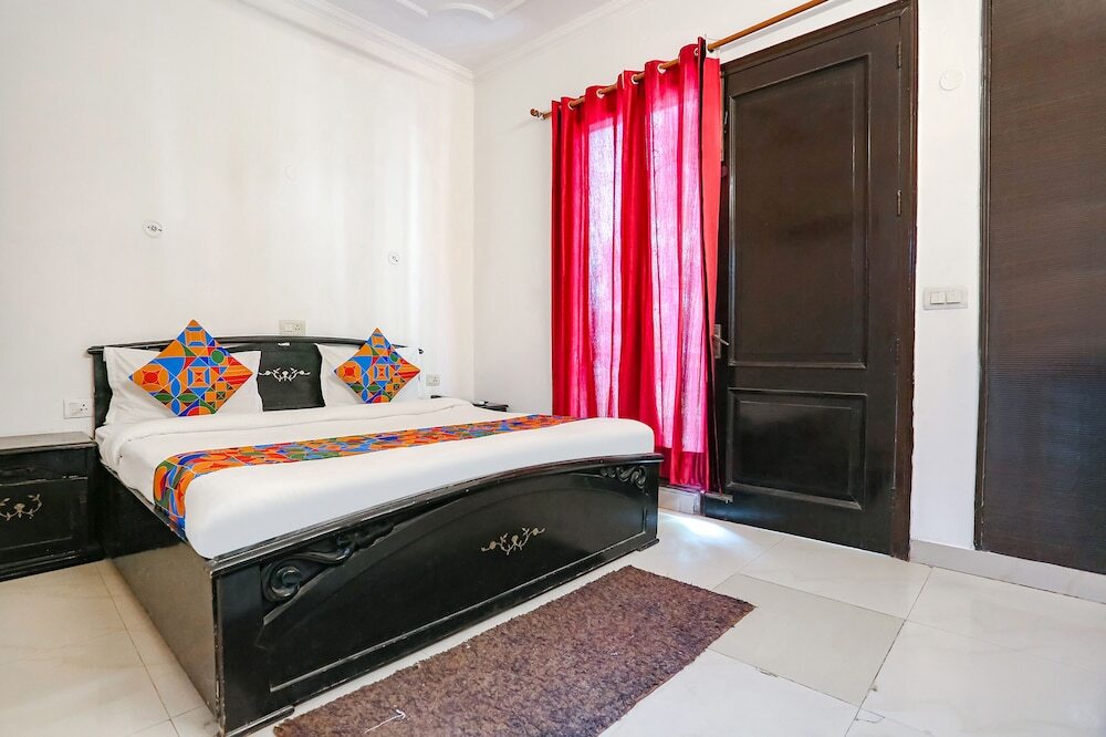 Гуруграм: FabHotel Velvet Suites