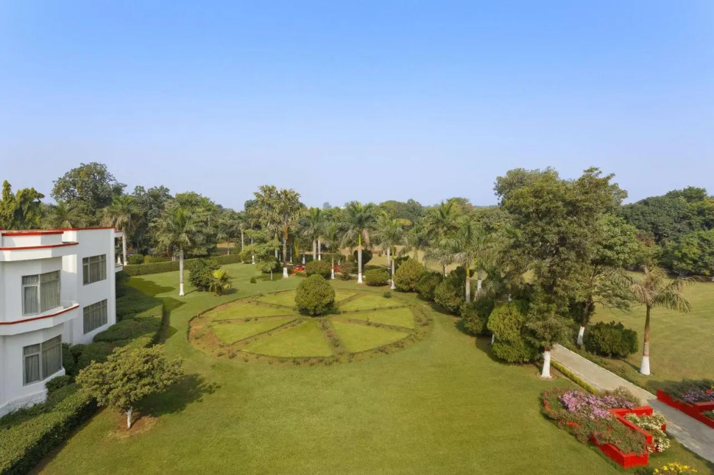 Кхаджурахо: Ramada Khajuraho