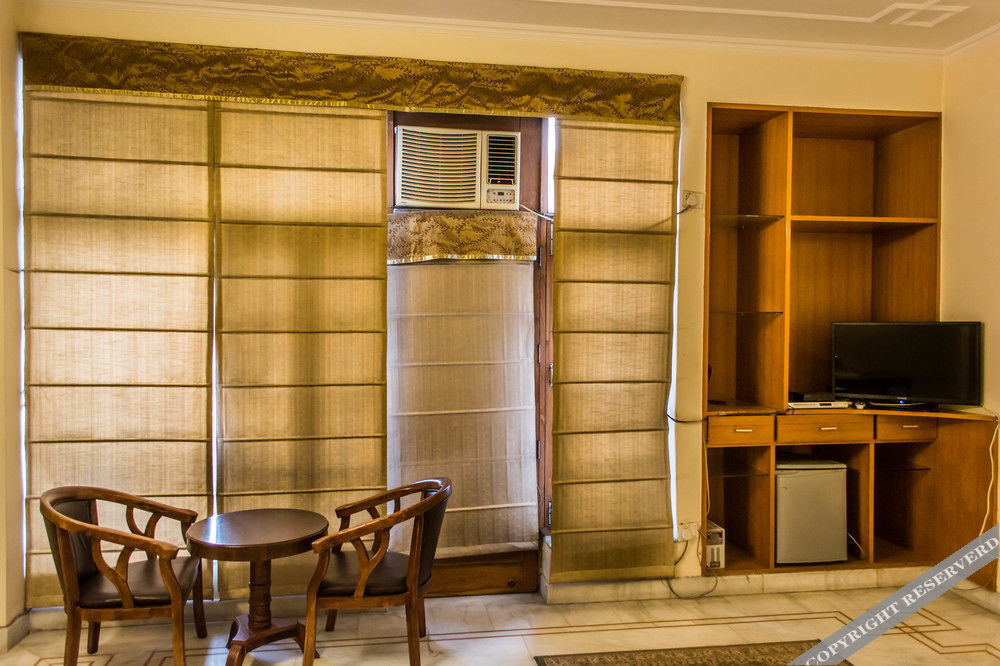 Большая Нойда: OYO Rooms Greater Noida Delta-3