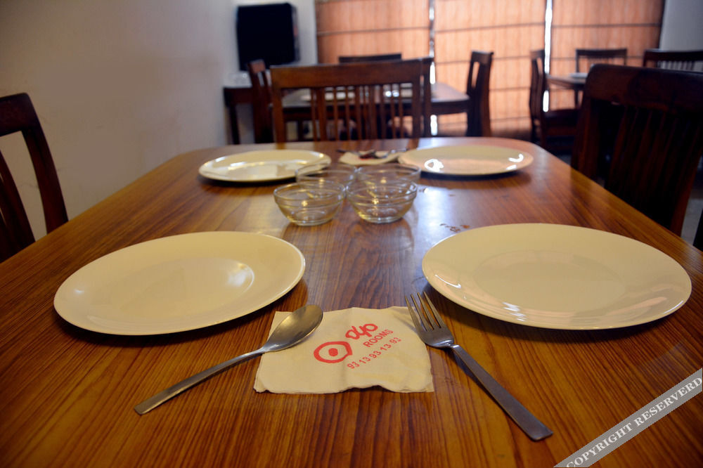 Большая Нойда: OYO Rooms Greater Noida Delta-3