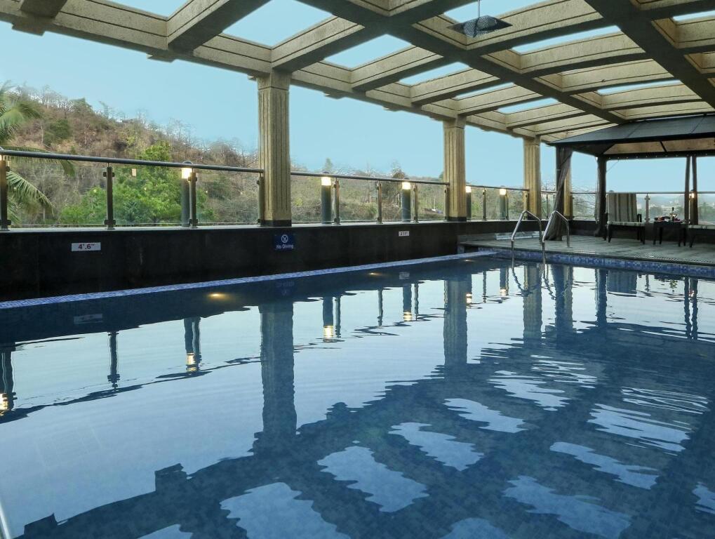 Тхане: Golden Tulip Vasai Hotel And Spa