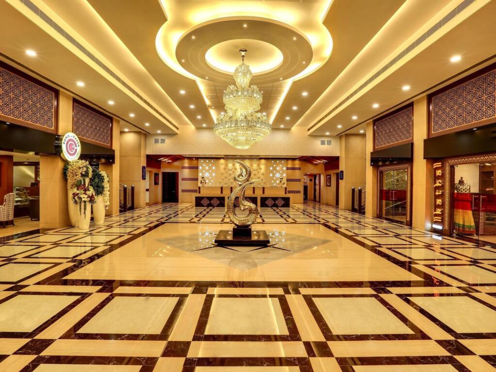 Тхане: Golden Tulip Vasai Hotel And Spa