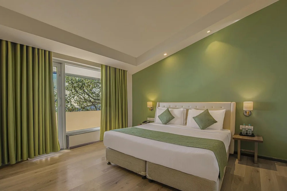 Массури: Mussoorie - Dancing Leaves, A Sterling Holidays Resort