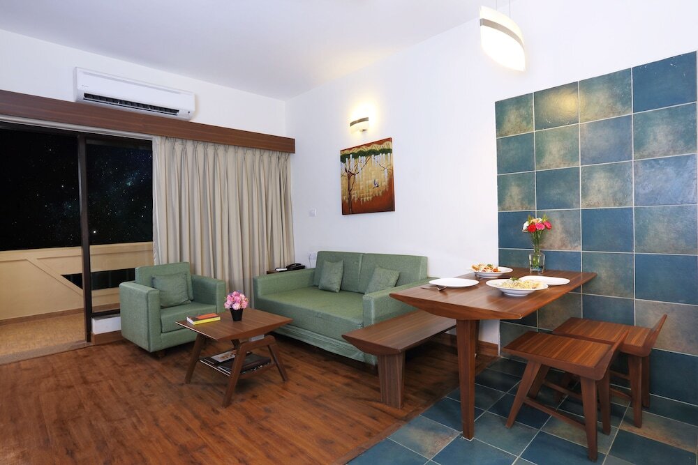 Массури: Mussoorie - Dancing Leaves, A Sterling Holidays Resort
