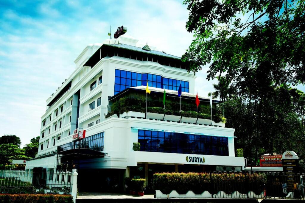 Ангамали: OYO Premium Cochin Airport Extension