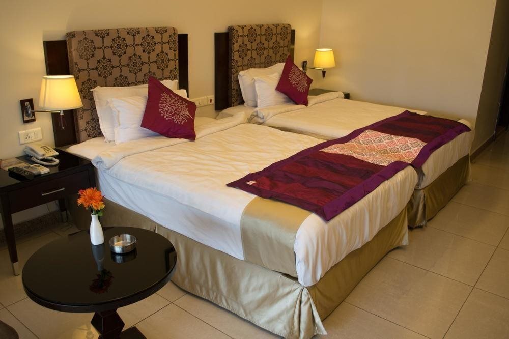 Каттак: OYO Premium Ring Road Cuttack