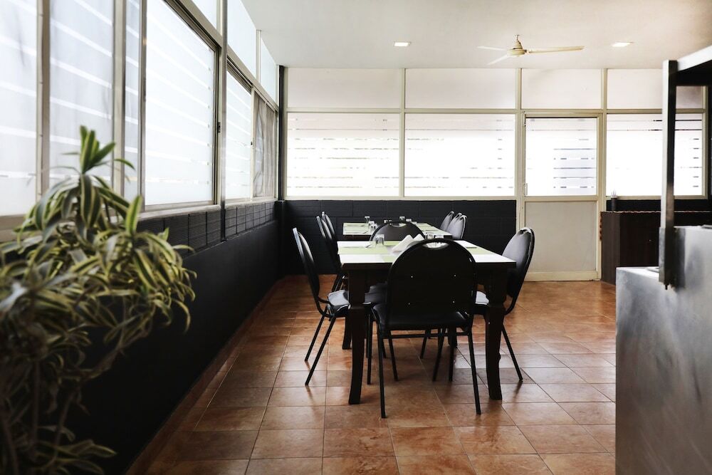 Бангалор: OYO Rooms Manyata Tech Park 2