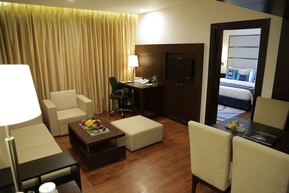 Country Inn & Suites By Carlson Bhiwadi — фото 1