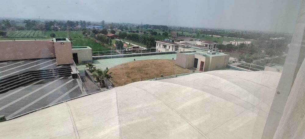 Батхинда: Country Inn & Suites By Carlson Bathinda