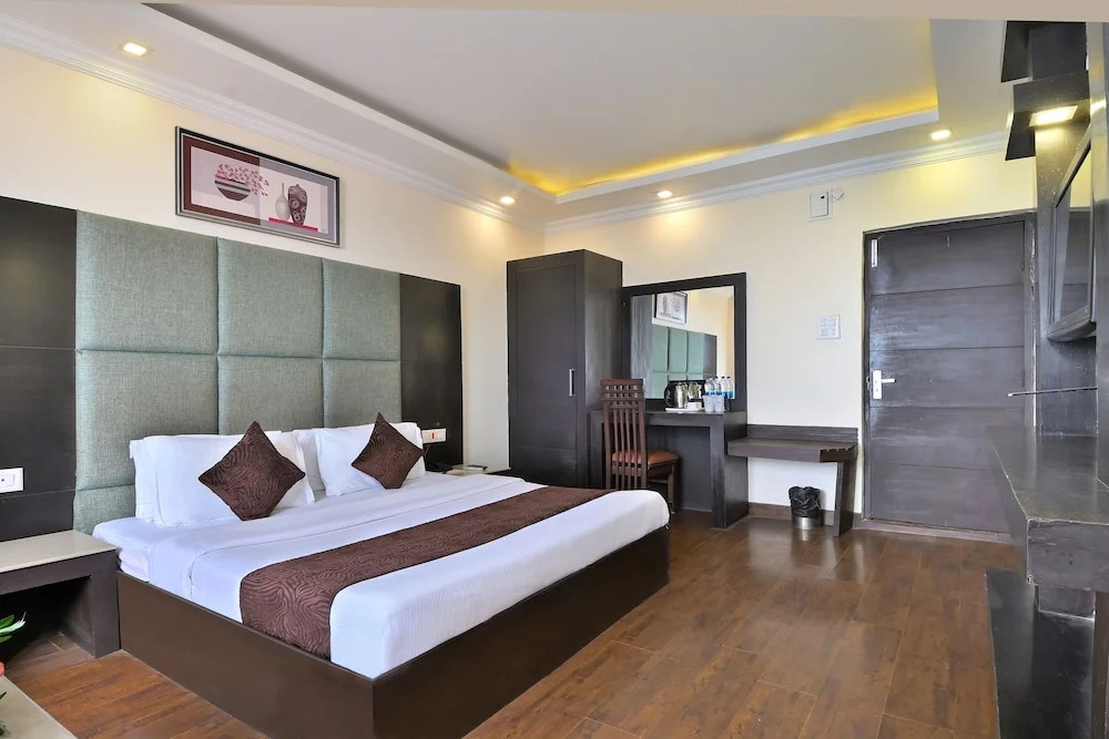 Чамба: Hotel Mgm 1