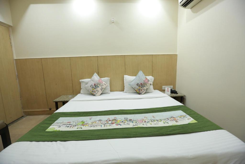 Канпур: Oyo Rooms 80 Feet Road