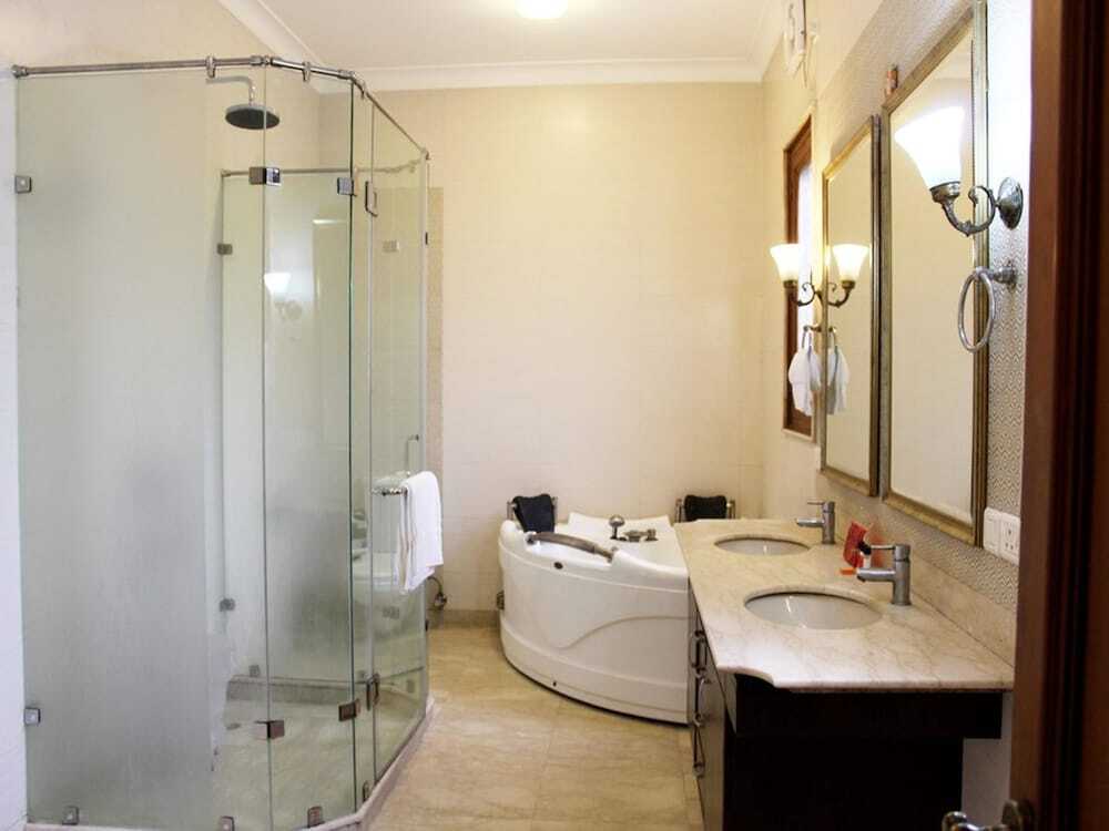 Нойда: Oyo Rooms Noida Sector 43