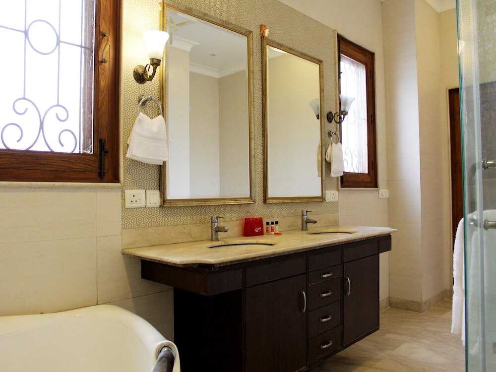 Нойда: Oyo Rooms Noida Sector 43