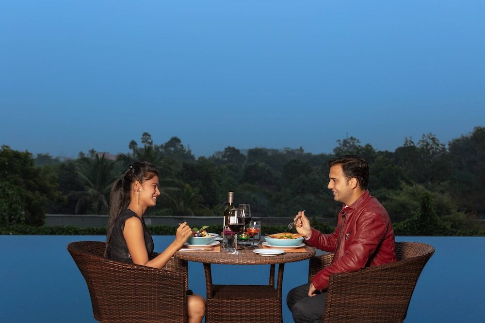 Райпур: Courtyard Raipur