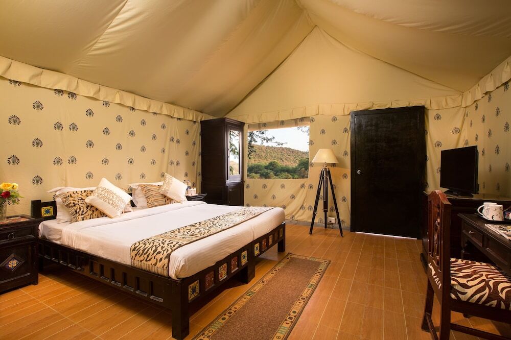 Аджабгарх: Sariska - Tiger Heaven, A Sterling Holidays Resort