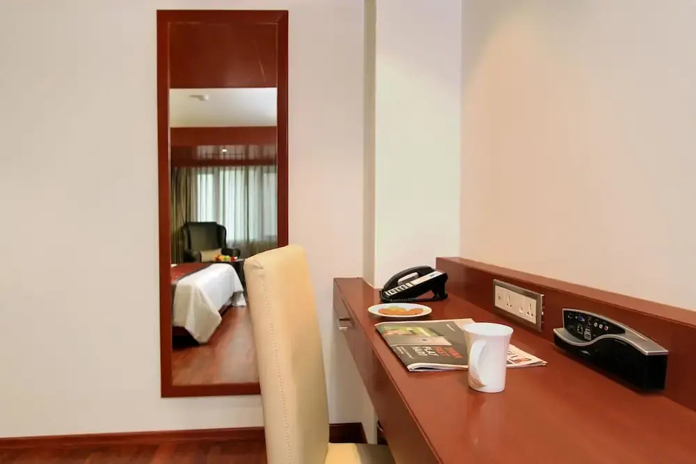 Бангалор: Comfort Inn Insys