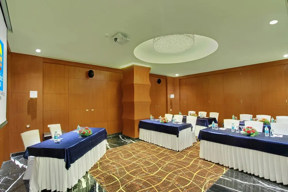 Бангалор: Comfort Inn Insys
