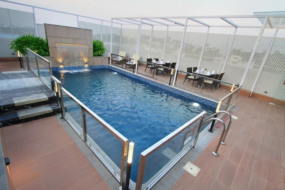 Бангалор: Comfort Inn Insys