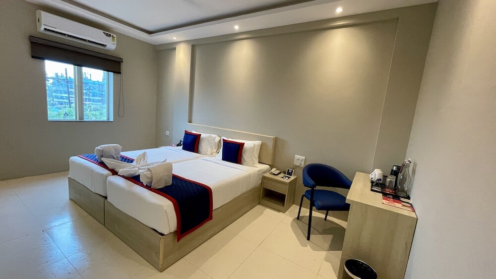 Бхопал: Zip By Spree Hotels Bhopal