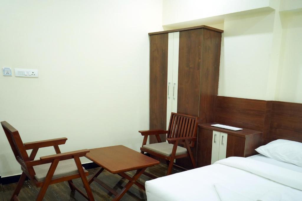 Коимбатур: Hotel Nivetha Inn