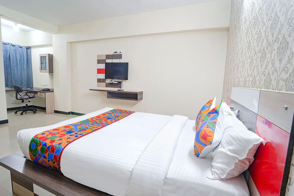 Коимбатур: Fabhotel Grand Castle