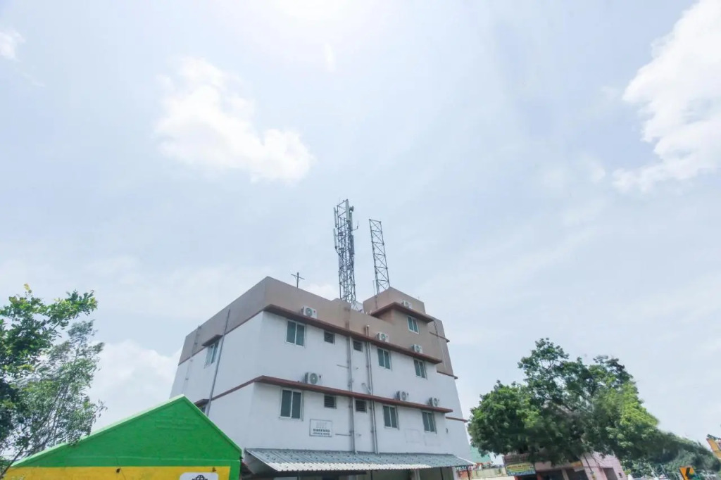 Коимбатур: OYO Flagship 46112 Nest Residency