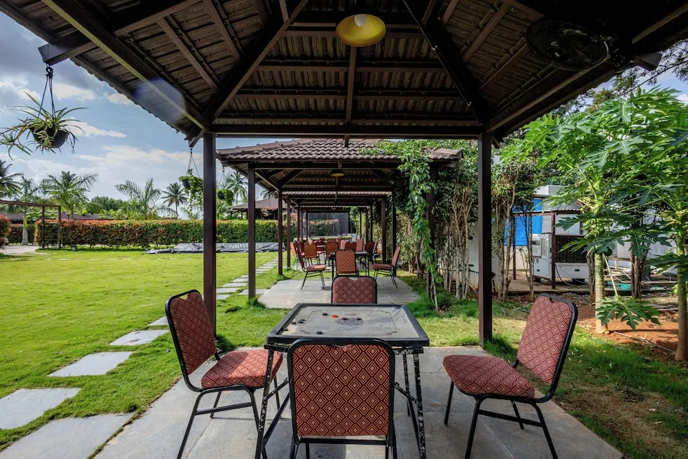 Chikkajala: Veerdency Luxury Resort