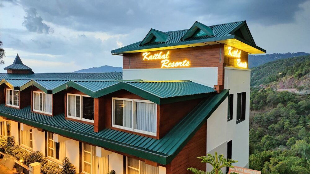 Дхарампур: Kaithal Resort - Kasauli