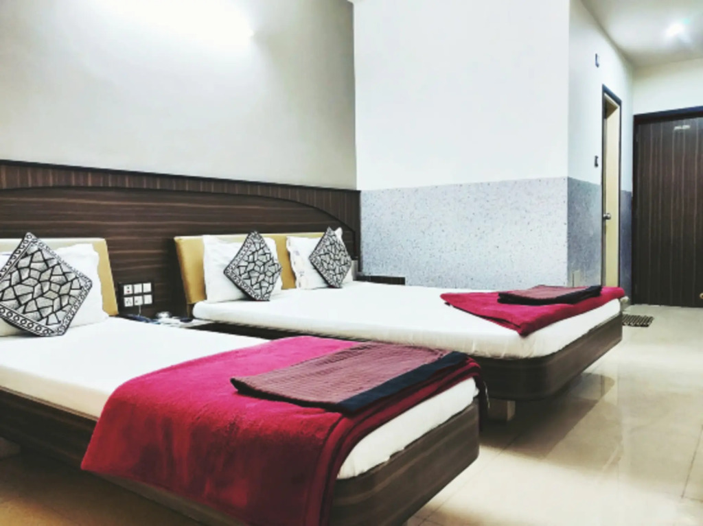 Дварка: Hotel Damji