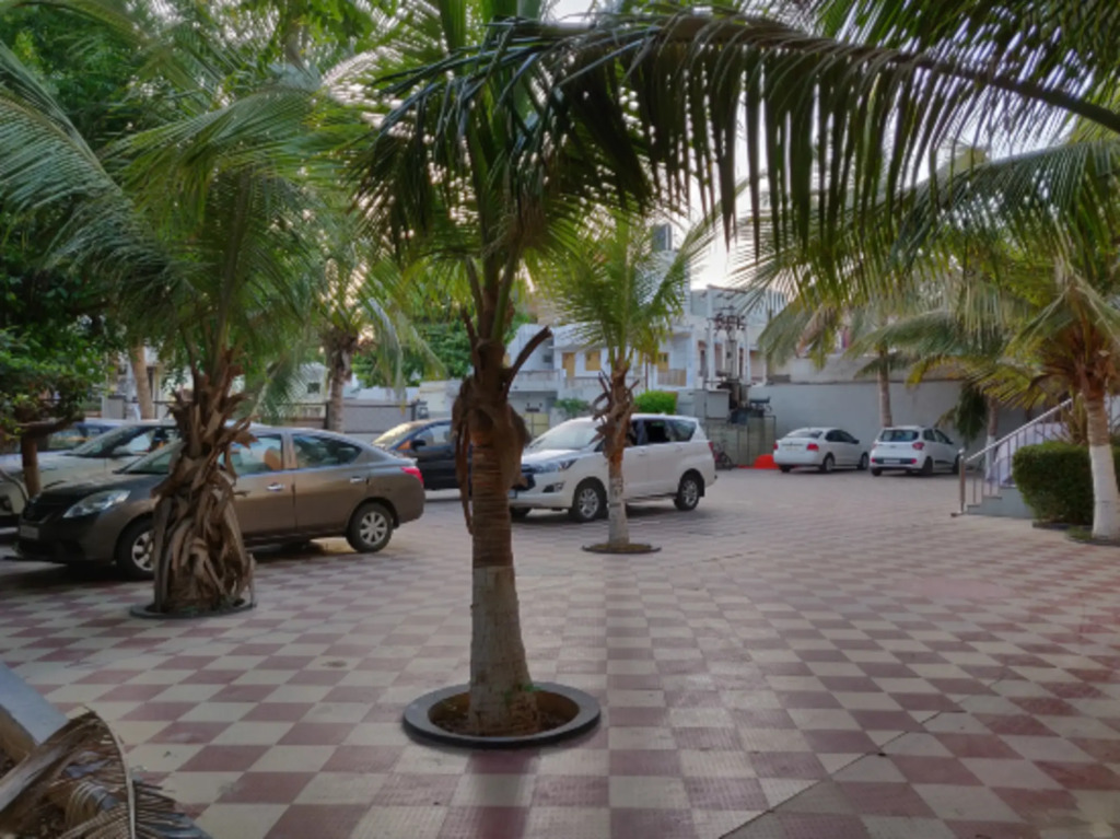 Дварка: Hotel Damji