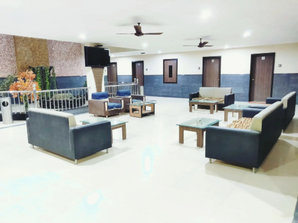 Дварка: Hotel Damji