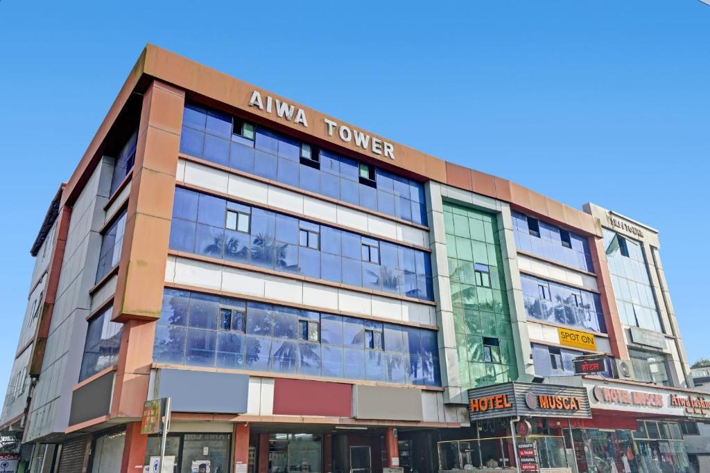 Котамангалам: SPOT ON Aiwa Residency