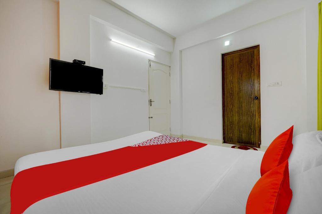 Вайпин: Oyo Flagship 805308 The Paradise Inn Residency