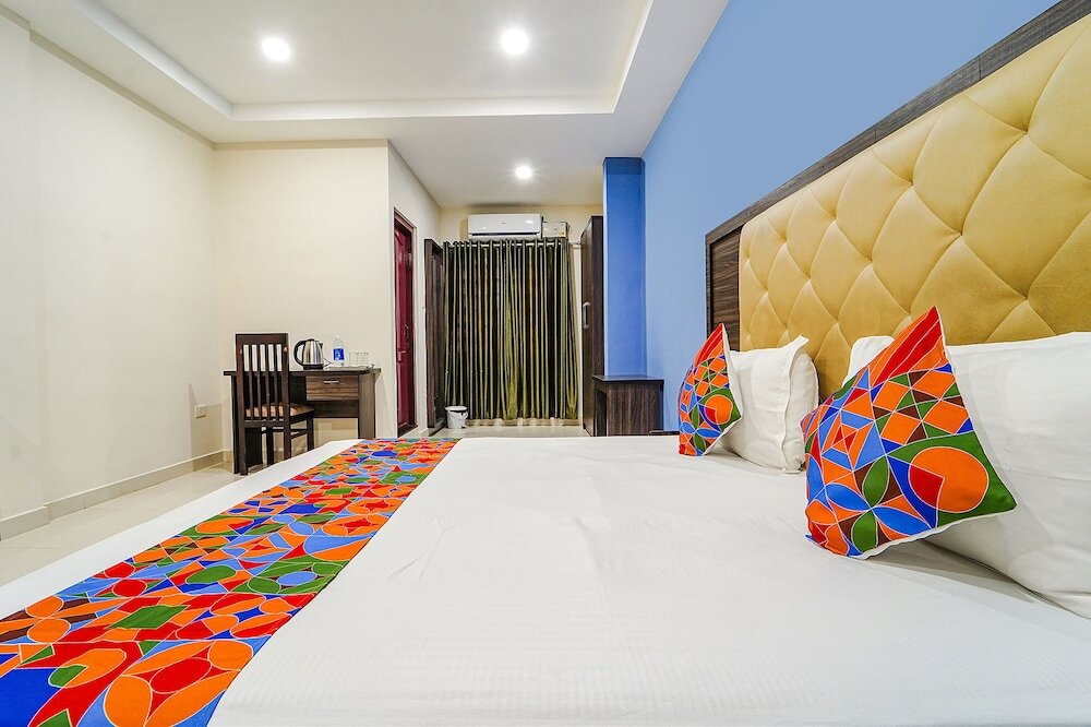 Эрамаллур: Fabhotel Central Inn Residency