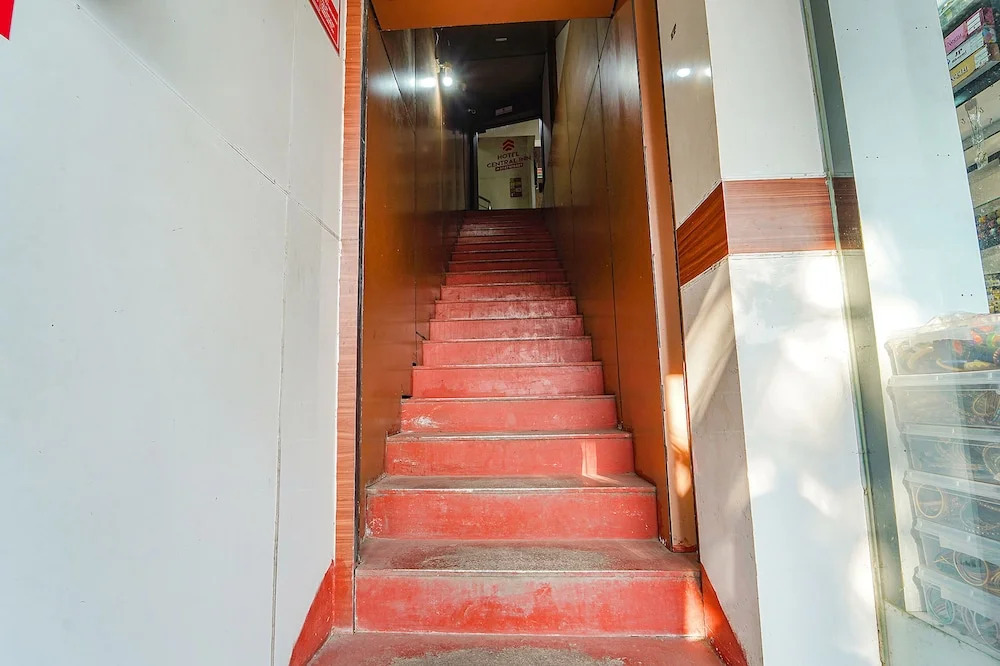 Эрамаллур: Fabhotel Central Inn Residency