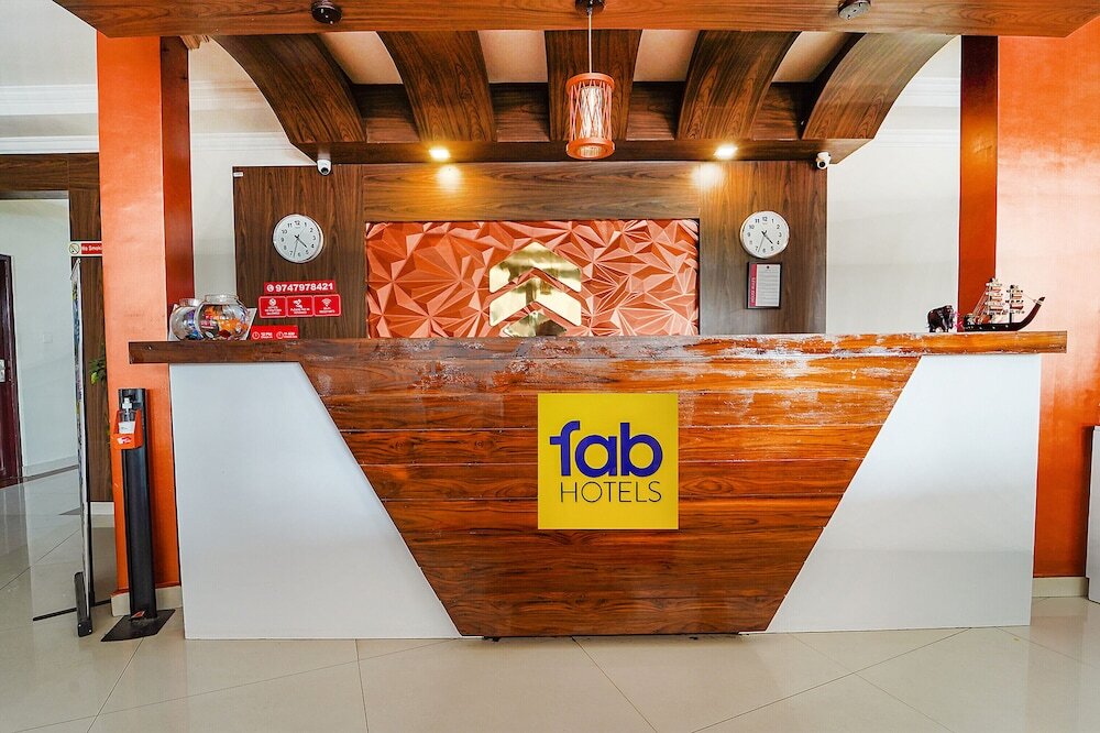 Эрамаллур: Fabhotel Central Inn Residency
