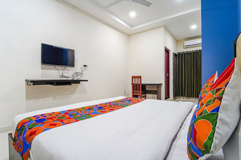 Эрамаллур: Fabhotel Central Inn Residency