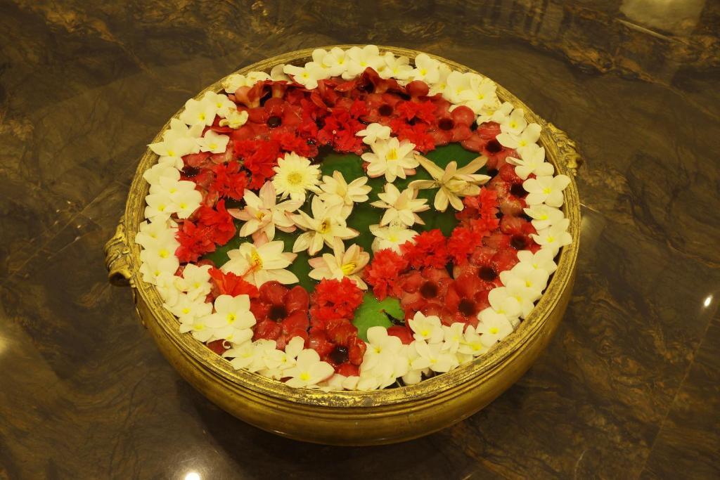 Eraniel: Hotel Rajeswari International