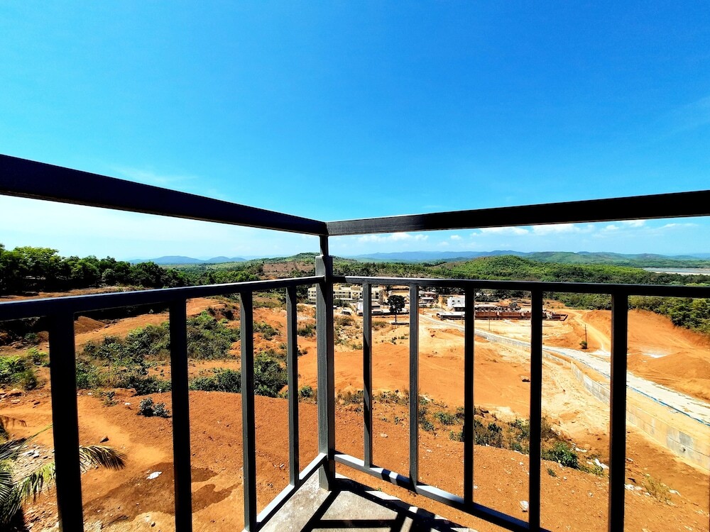 Гокарна: Hotel Golden Heights Gokarna