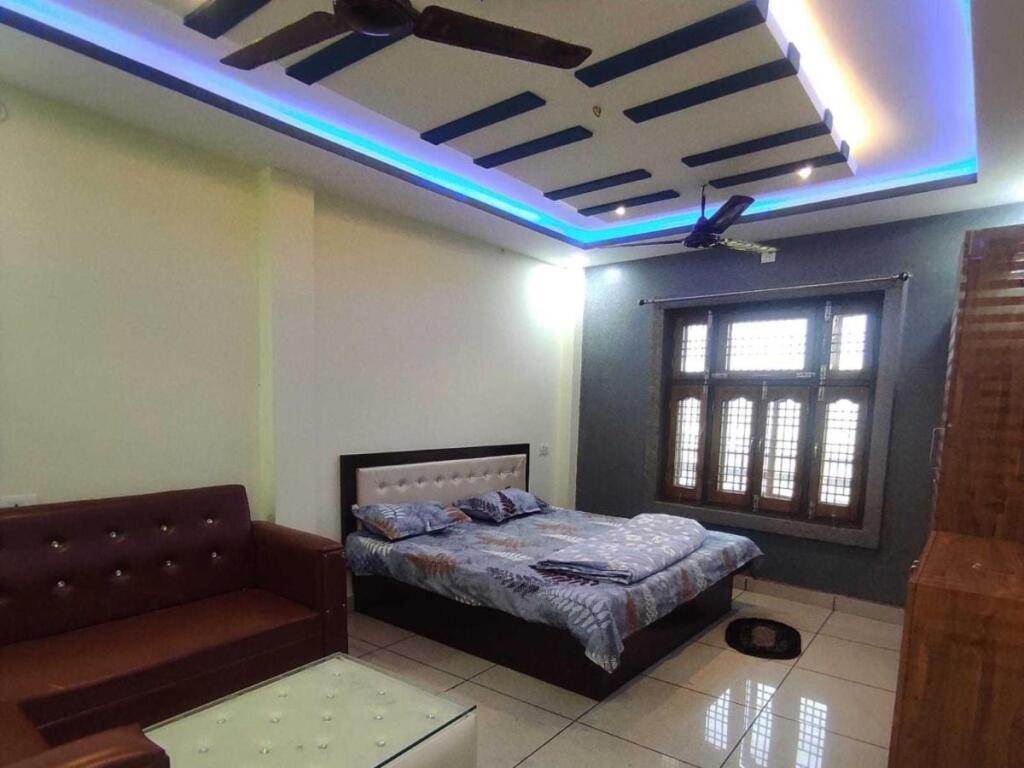 Горакхпур: SPOT ON 80848A Shree Ram Hotel