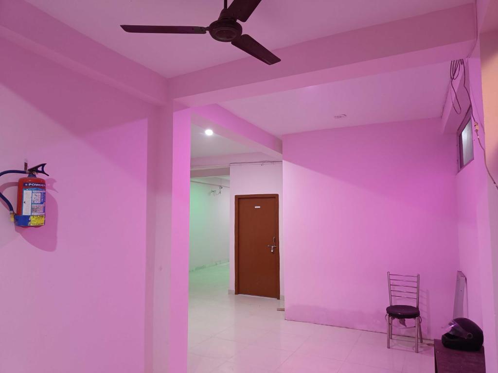 OYO 92487 Pandey Ji Guesthouse — фото 2