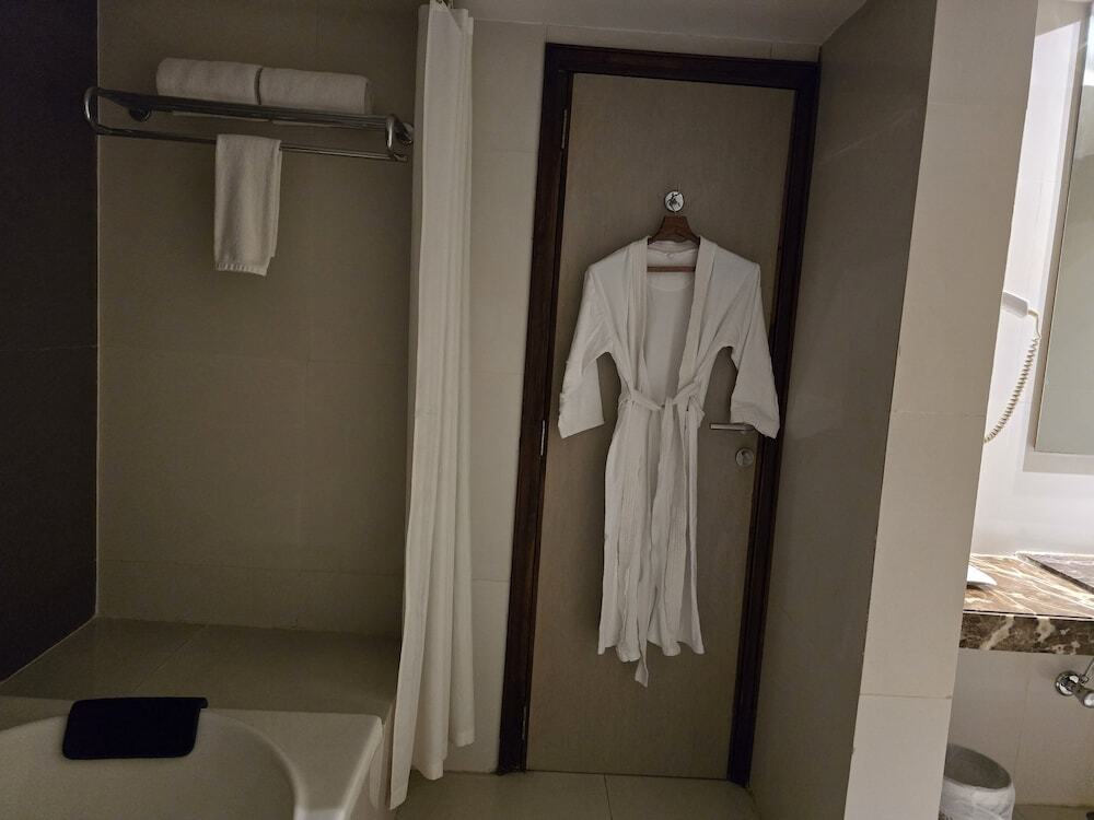 Гувахати: Hotel Daaysco Oley Allo