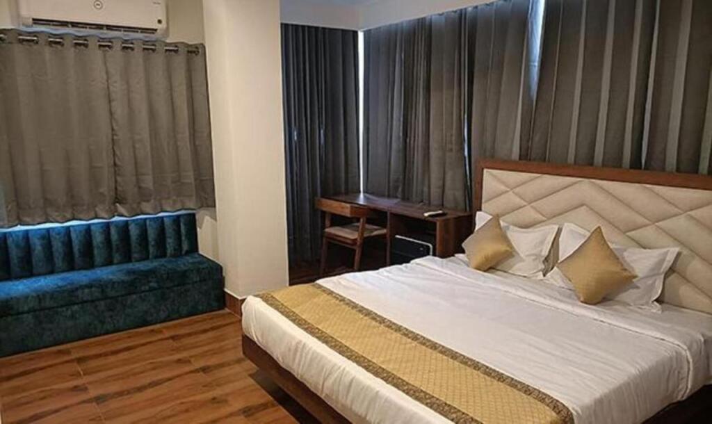 Гувахати: FabHotel Prime Royal Inn