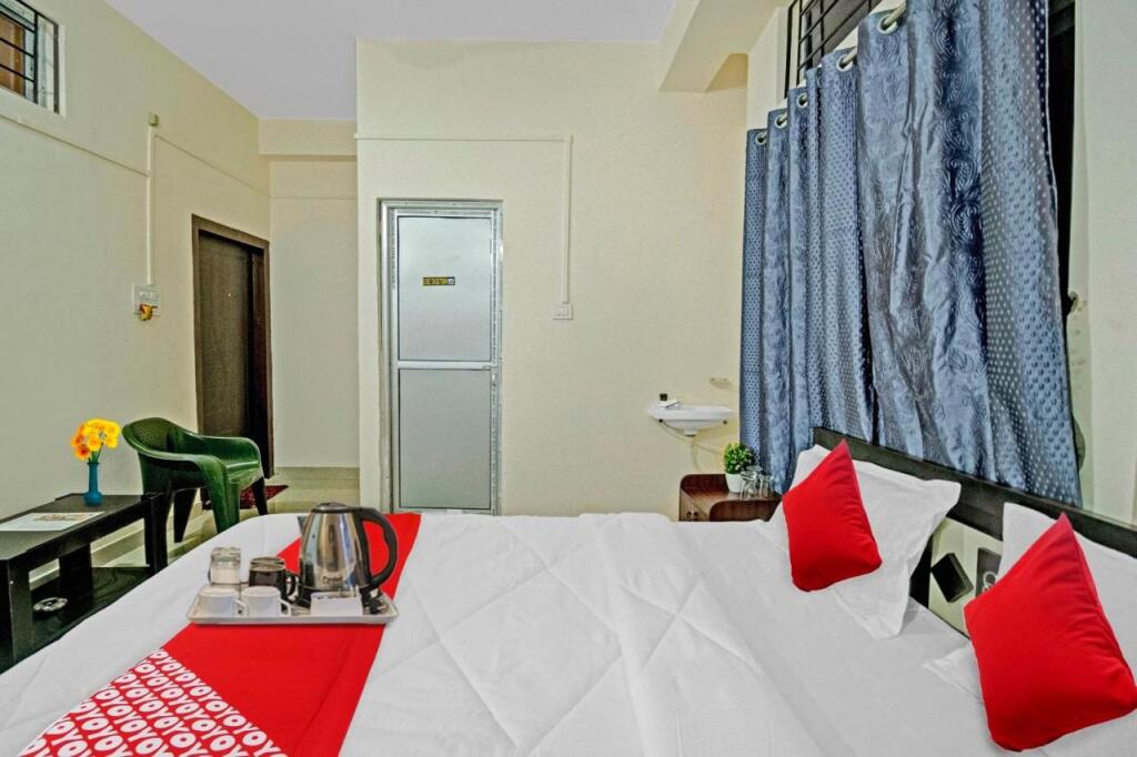 Гувахати: Oyo 92233 London Bridge Guest House