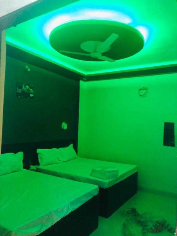 Гвалиор: OYO The Bliss Guest House & Restaurant