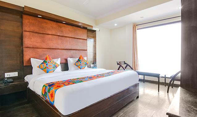 Хинджевади: FabHotel Palazzo